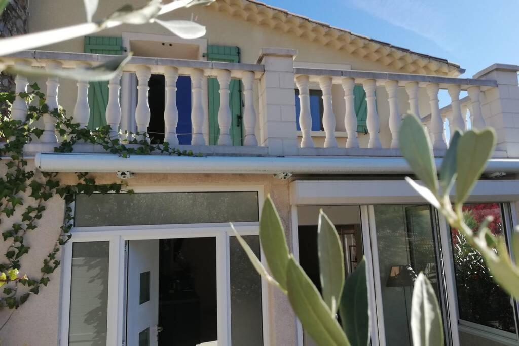 Maison De Village De Caractere Nébian Екстериор снимка